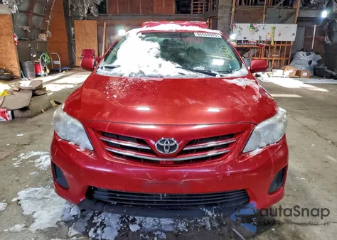 2013 Toyota Corolla Base z USA, uszkodzony, nr VIN 2T1BU4EE7DC997776